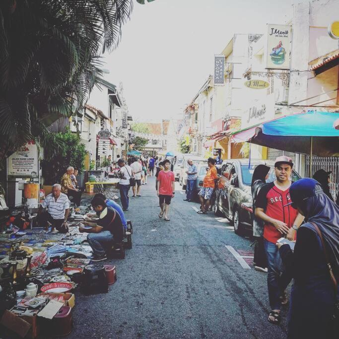 Leju 21 樂居 Explore Malacca From A Riverside House Exteriör bild